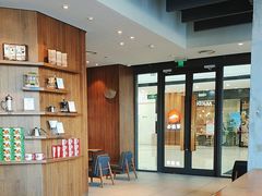 -星巴克(开封万达广场店)