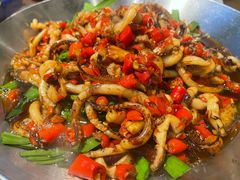 -费大厨辣椒炒肉(万家丽一店)