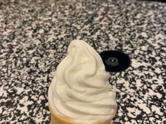 -麦当劳(十字街店)