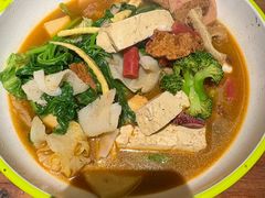 -万记麻辣烫国展总店