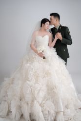 -雪中彩影婚纱摄影·微光艺术中心