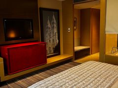 -青岛富力艾美酒店