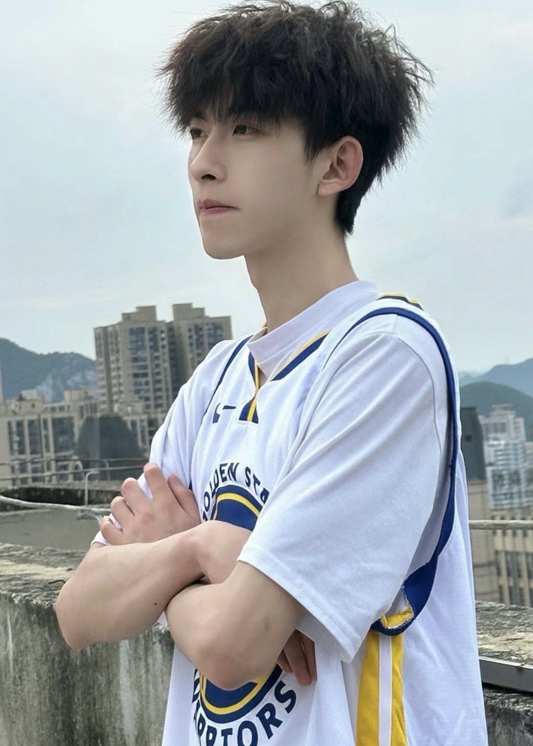 学剪帅气男生头