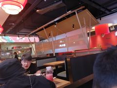 大堂-龙少爷碳火干锅(环球中心店)