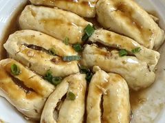 -鲤鱼塘农家山庄