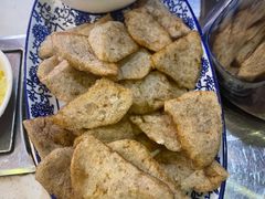 炸灌肠-内蒙联营烧麦 草原石榴红(护国寺店)