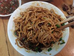 素椒杂酱面-明红蹄花(糍粑店街店)