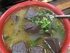 -春雨羊汤店(广开四马路总店)