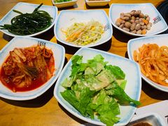 -唯成•韩国炭火烤肉 유성고기