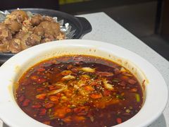 -肥仔文澳门猪骨煲(南京西路店)