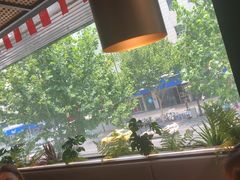 -拾捌川·自贡爆炒(新街口店)