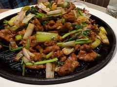葱爆小羔羊肉-悦融琥珀·京鲁菜·海味珍品(西单店)