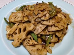 -聚友斋(陶瓷琉璃馆水晶街店)