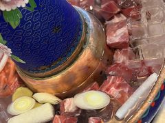 -毛辣果·贵州红酸汤牛肉火锅(西单店)