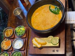 -银米·云南传统过桥米线(双廊黑金冠店)
