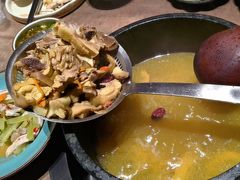 -蘑界·野生菌火锅(深业上城店)