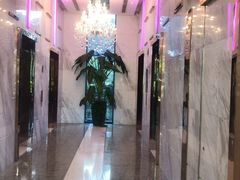 -上海虹桥西郊假日酒店