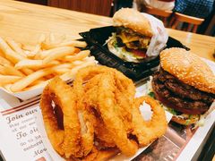 -The Habit Burger Grill 哈比特汉堡(爱琴海店)