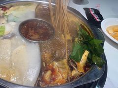 -佰人王串串香火锅(洋珠巷店)