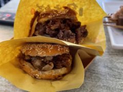 鸡皮夹烧饼-老徐烧烤涮肚(交道口店)