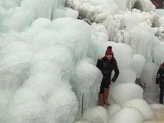-大平台龙居瀑布旅游区