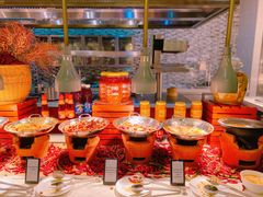 -海口绿发希尔顿酒店-田园汇自助餐·三文鱼·海鲜