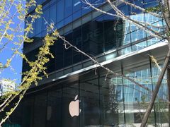 -Apple零售店(华贸购物中心店)