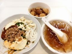 -辣辣小吃豆花米线(大观篆新农贸市场店)