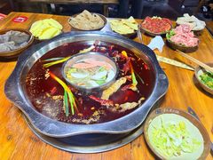 -正南齊北重庆老火锅(光华村直营店)