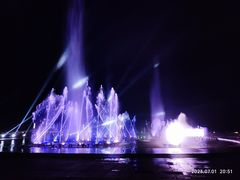 -东港音乐喷泉广场