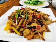 竹笋炒腊肉-农夫人家餐饮