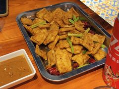 小炒臭豆腐-满盆红龙虾(开发区店)