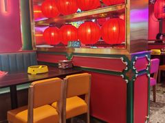 -多嘴超级肉蟹煲(杉杉国潮主题店)