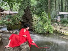 -林间山庄