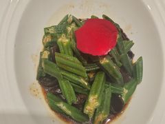-海派美食·家宴海鲜青岛菜·石锅鲽鱼头(东方城店)