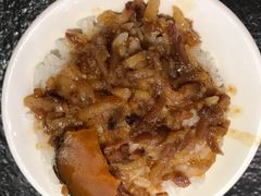 -胡须张鲁肉饭(美食文化馆店)