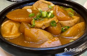 Stuffed Tofu with Egg and Braised Pork