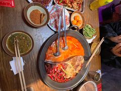 -萍姐火锅·公路夜市(武汉首店)