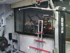 -迈劲健身专业私教(朝青汇店)