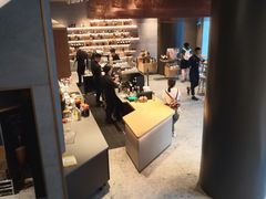 -星巴克臻选(济南恒隆店)