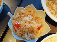 -大头虾越式风味餐厅(光明广场店)