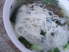 三鲜米线-成都名小吃(桃园西路店)