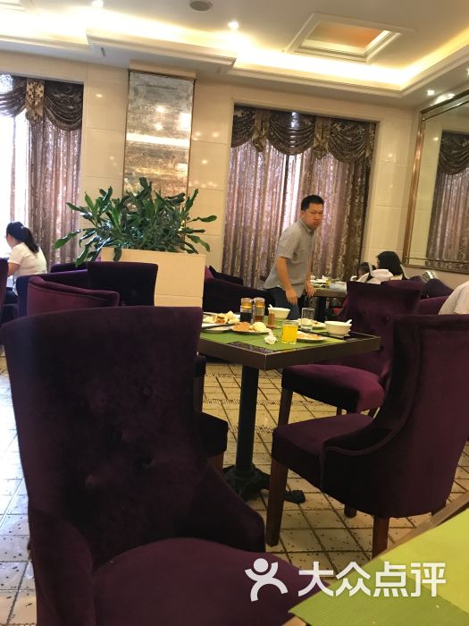 安吉凯旋门大酒店订餐图片