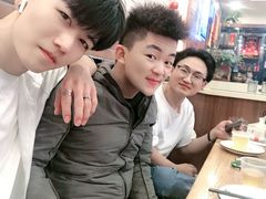 -鱼众不同·鸡公煲·烤全鱼(国顺路店)