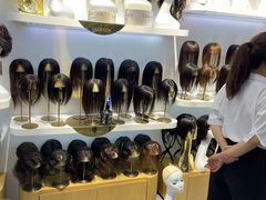 -LAQUEEN 时尚健康假发(万象城总店)