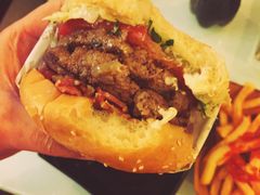 -The Habit Burger Grill 哈比特汉堡(爱琴海店)