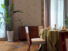 -湖影中餐厅·南京金茂威斯汀大酒店