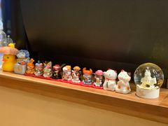 -天井·丑面包搭咖啡