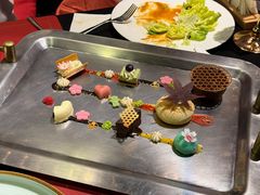 -塞纳河法国餐厅(唐延路店)