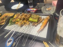 -尔滨烧烤局·炭火铁签小串